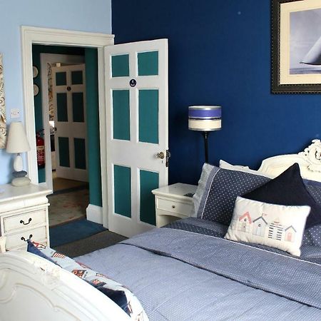 Holly House Bed And Breakfast And Apartments Hereford Esterno foto
