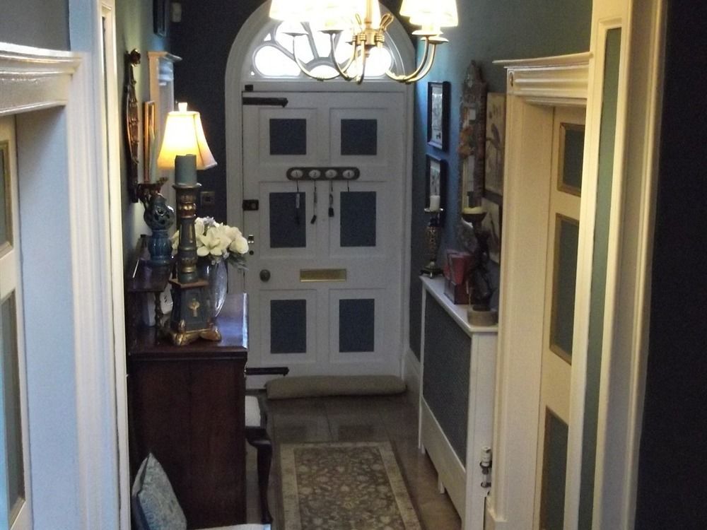 Holly House Bed And Breakfast And Apartments Hereford Esterno foto