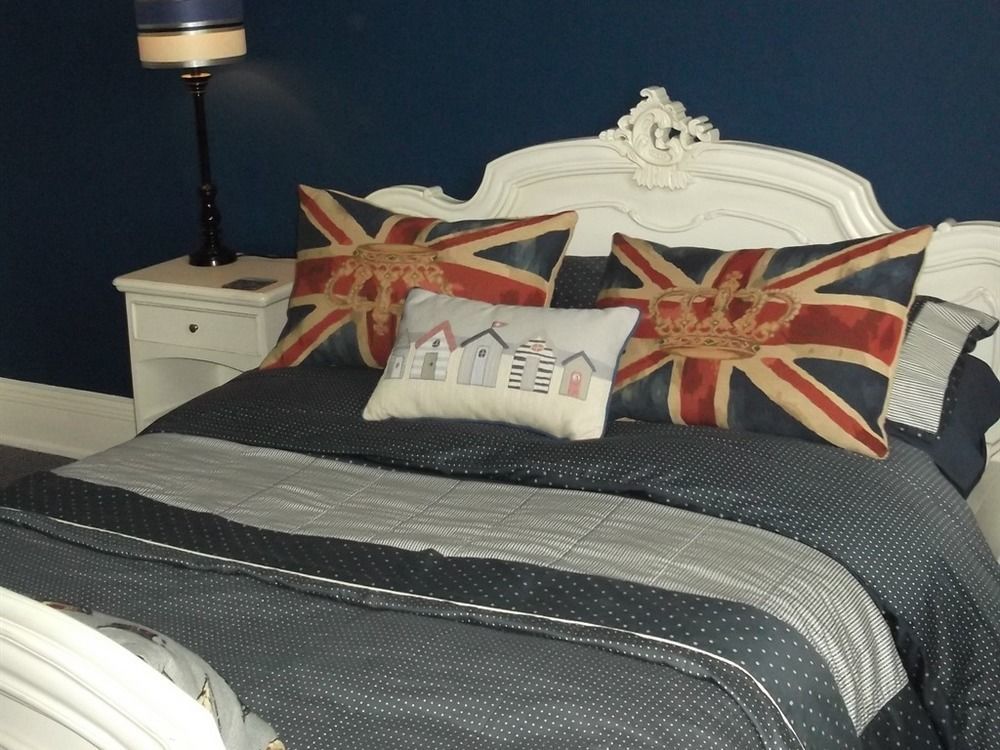 Holly House Bed And Breakfast And Apartments Hereford Esterno foto