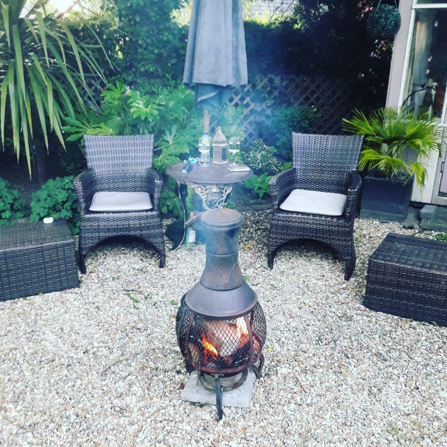 Holly House Bed And Breakfast And Apartments Hereford Esterno foto