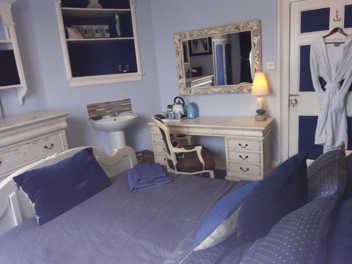 Holly House Bed And Breakfast And Apartments Hereford Esterno foto