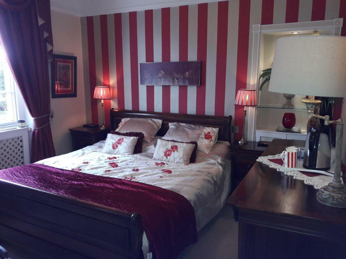 Holly House Bed And Breakfast And Apartments Hereford Esterno foto