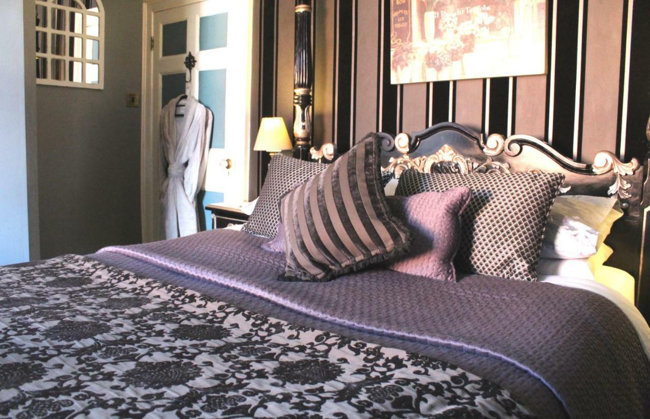 Holly House Bed And Breakfast And Apartments Hereford Esterno foto
